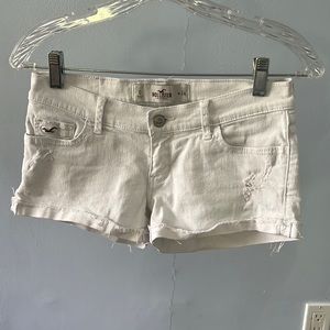 Hollister jean shorts size 24